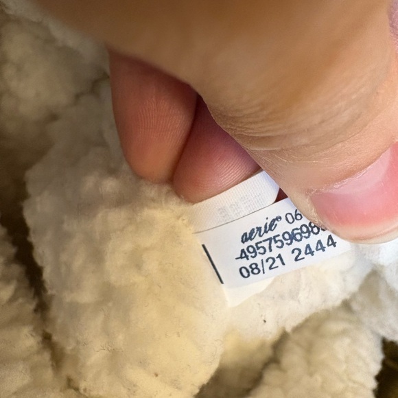 Offline by Aerie Mustard Quilted Bomber Jacket Cozy Sherpa Lined Medium - Picture 8 of 12